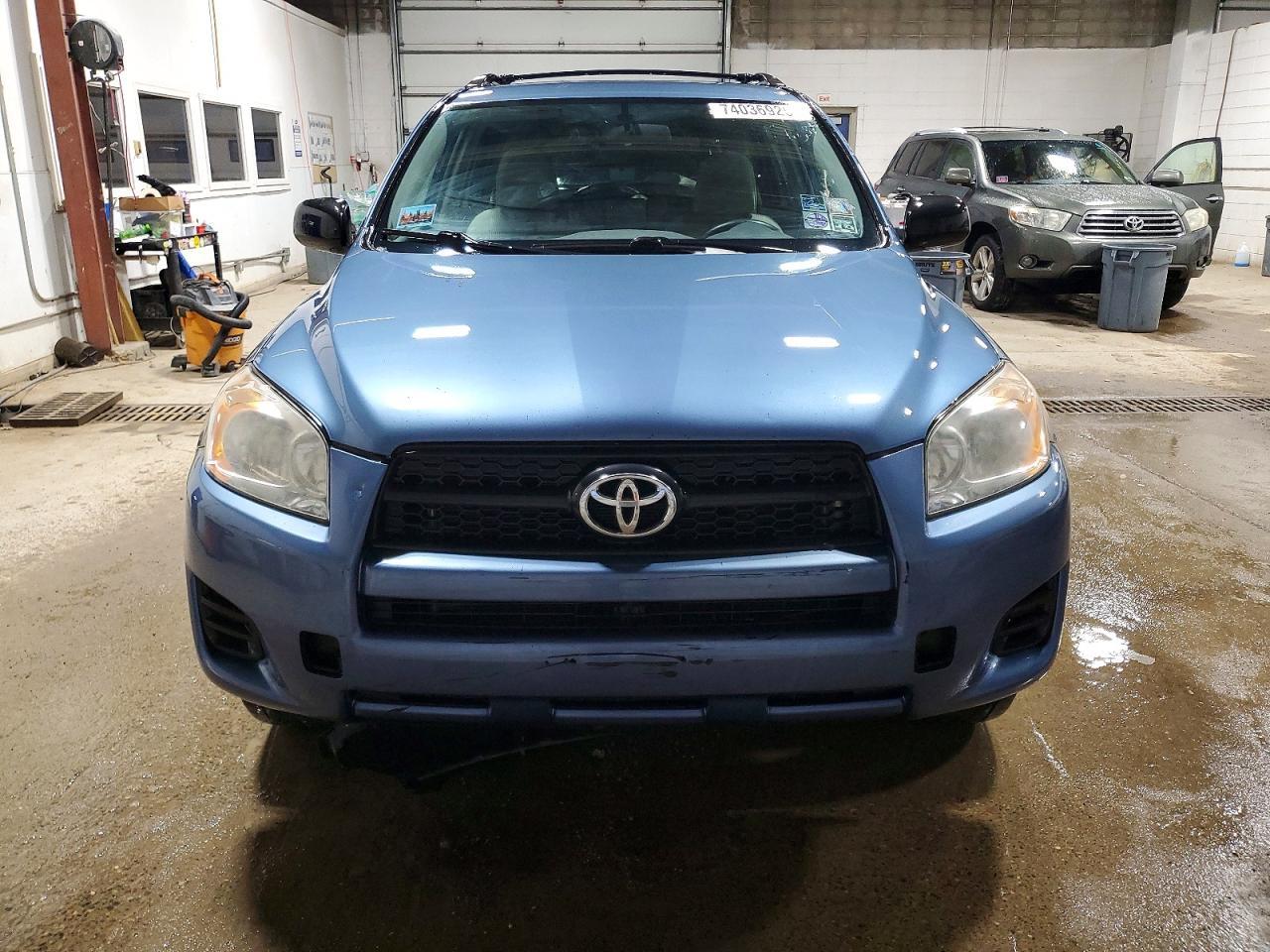 2012 TOYOTA RAV4
