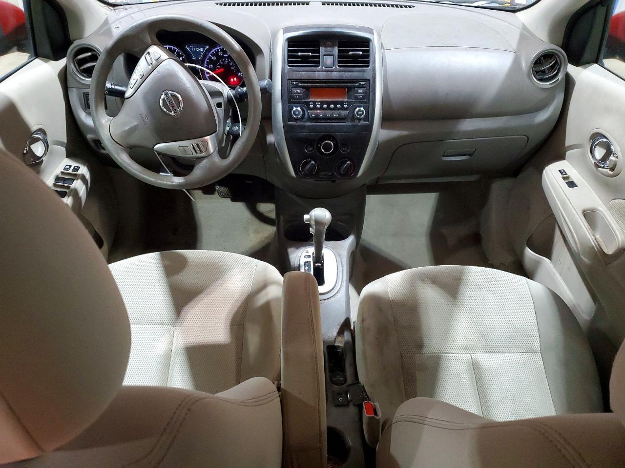 2015 NISSAN VERSA