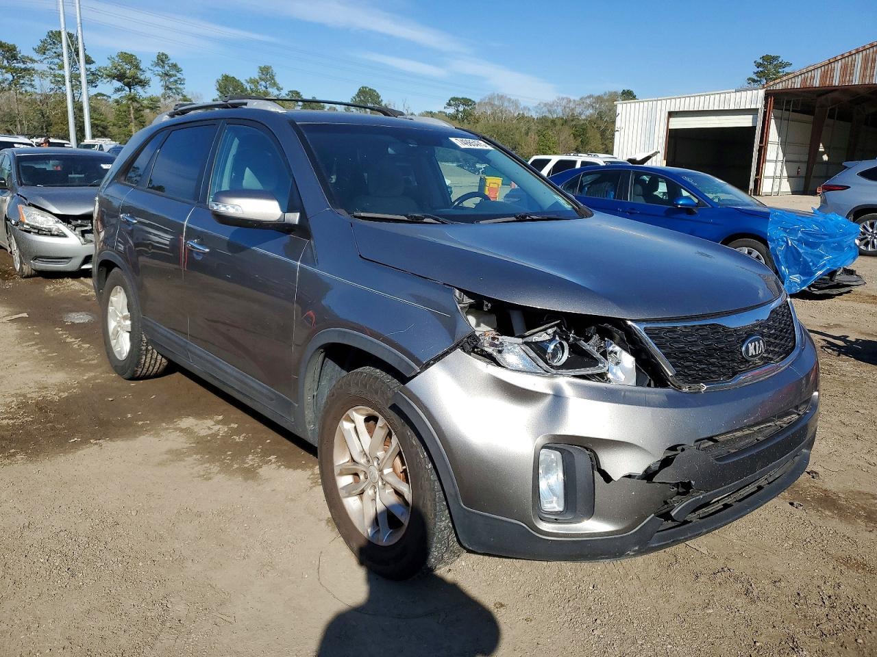 2014 KIA SORENTO