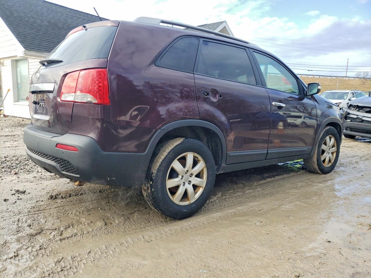 2013 KIA SORENTO