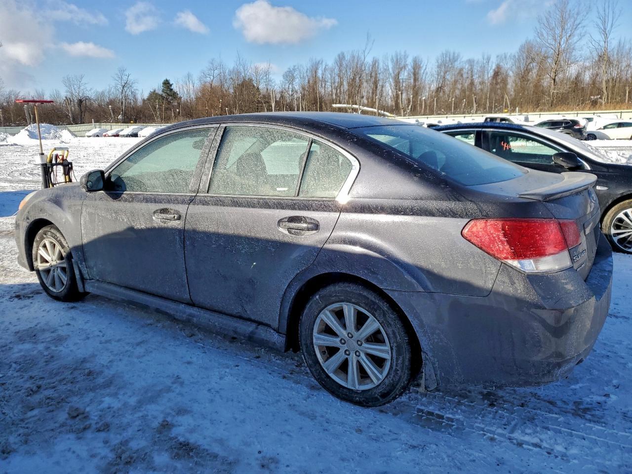 2010 SUBARU Legacy