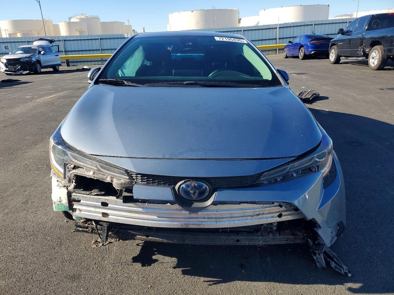 2021 TOYOTA COROLLA