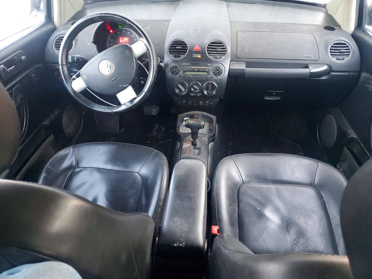 2009 VOLKSWAGEN Beetle