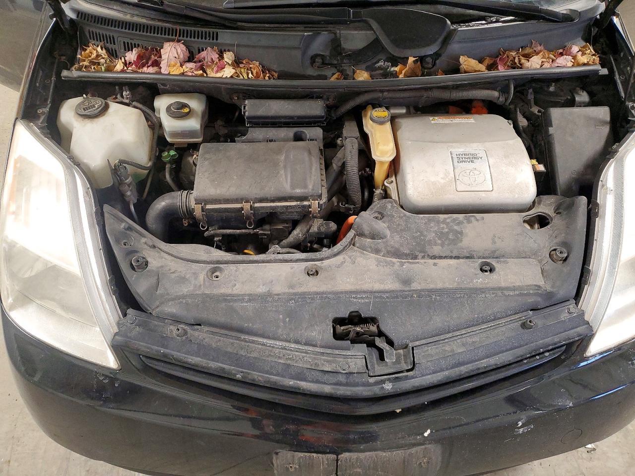 2004 TOYOTA PRIUS