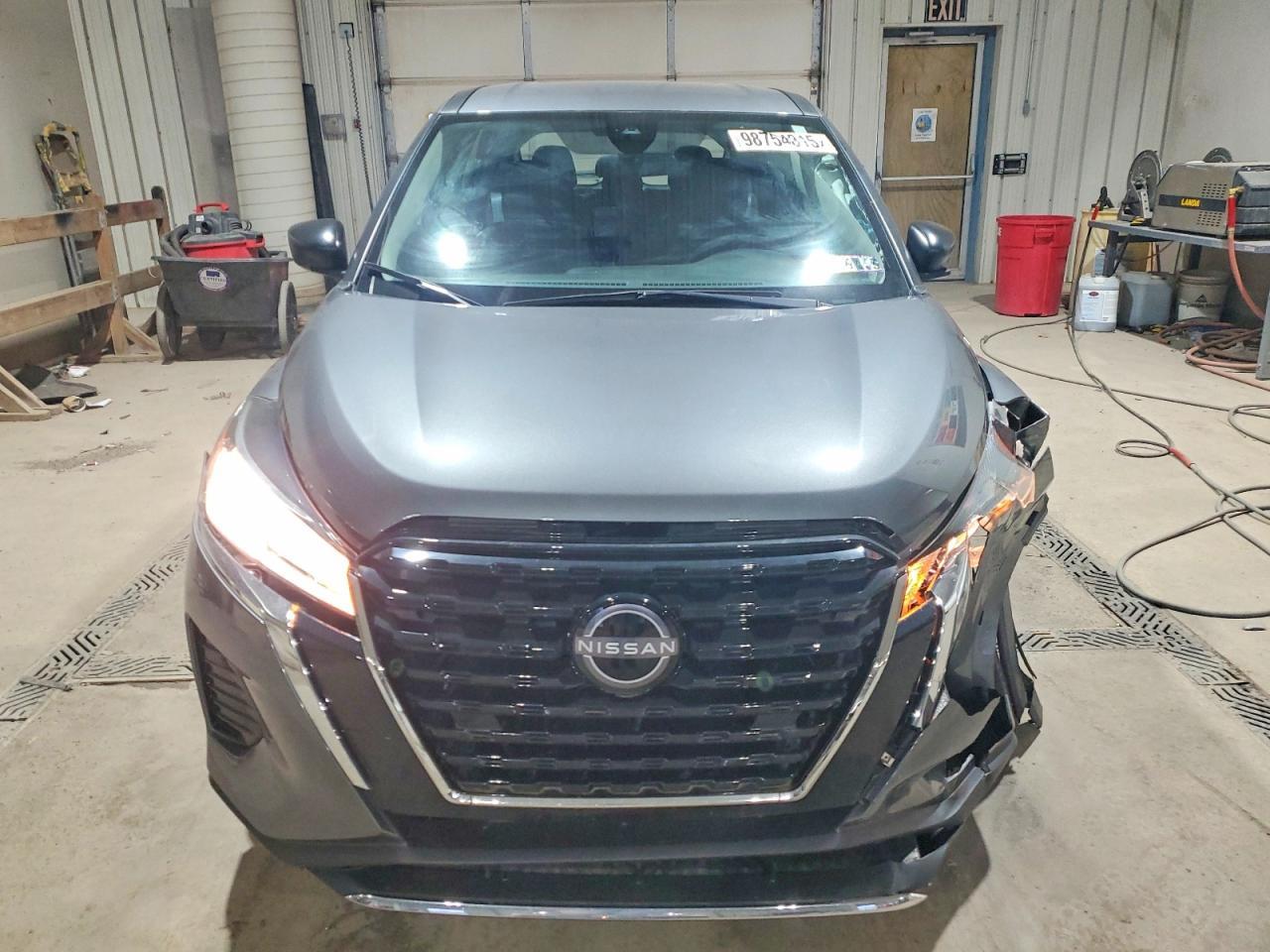 2022 NISSAN KICKS