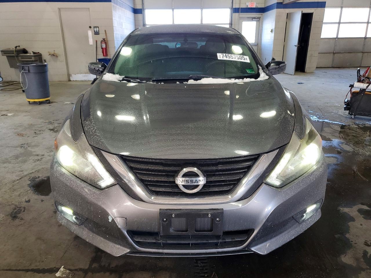 2017 NISSAN ALTIMA