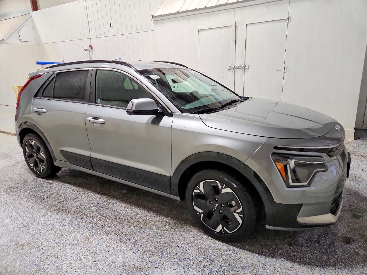2023 KIA Niro