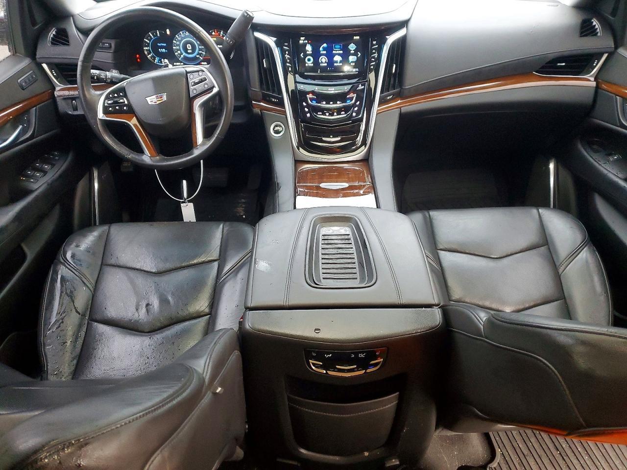 2018 CADILLAC ESCALADE