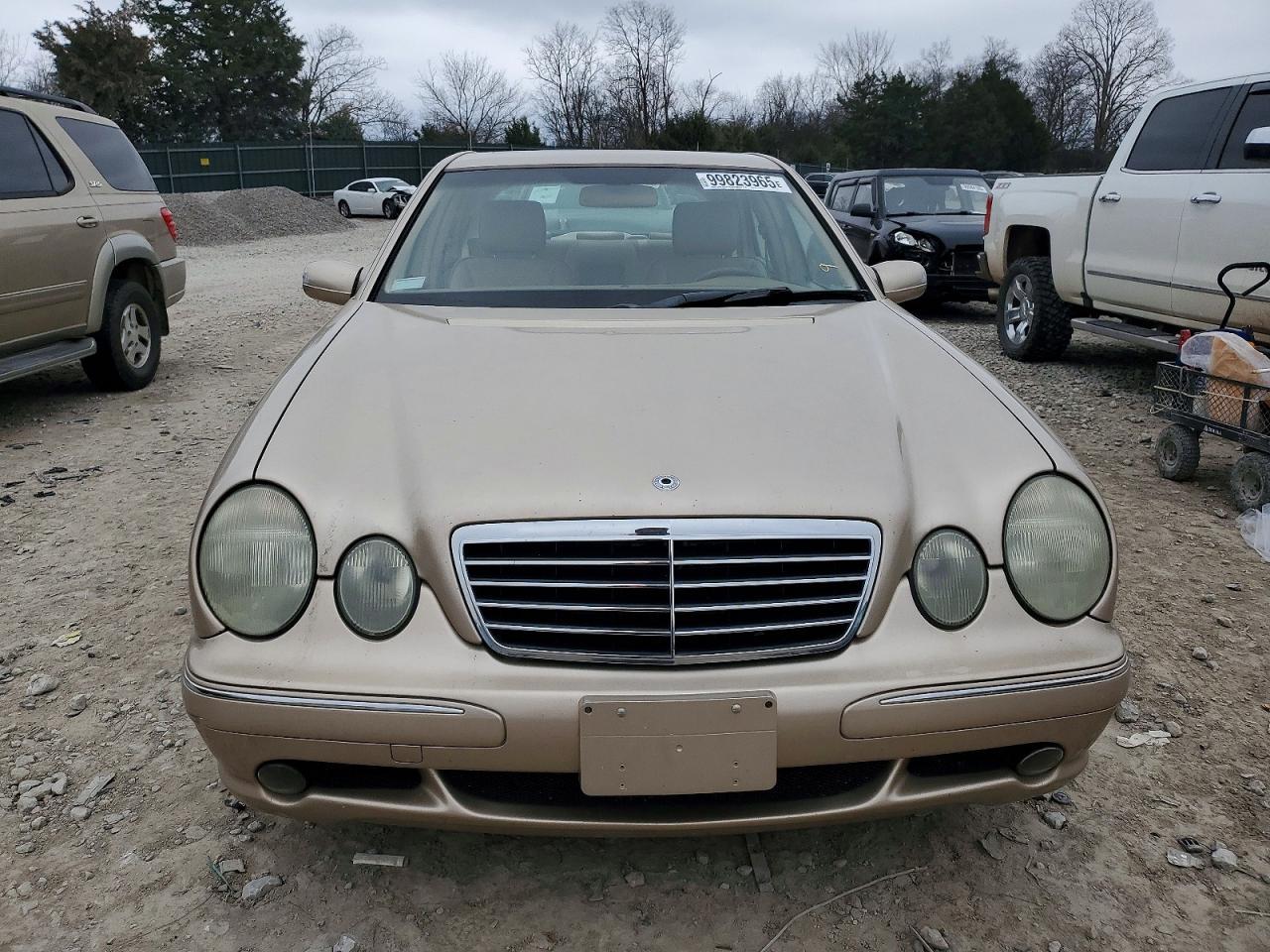 2002 MERCEDES-BENZ E-Class