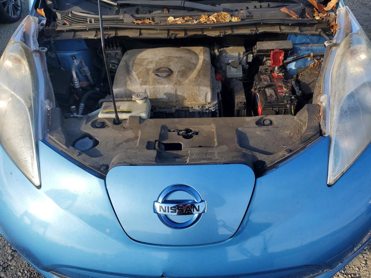 2013 NISSAN LEAF