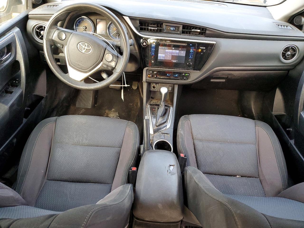2017 TOYOTA COROLLA