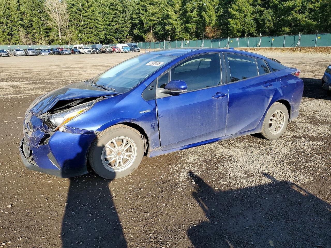 2016 TOYOTA PRIUS