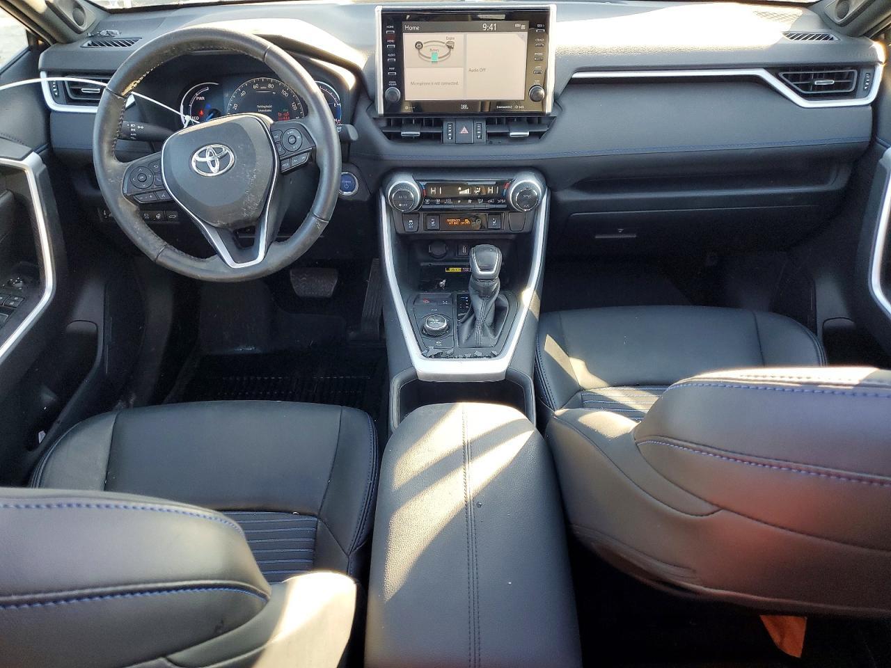 2022 TOYOTA RAV4