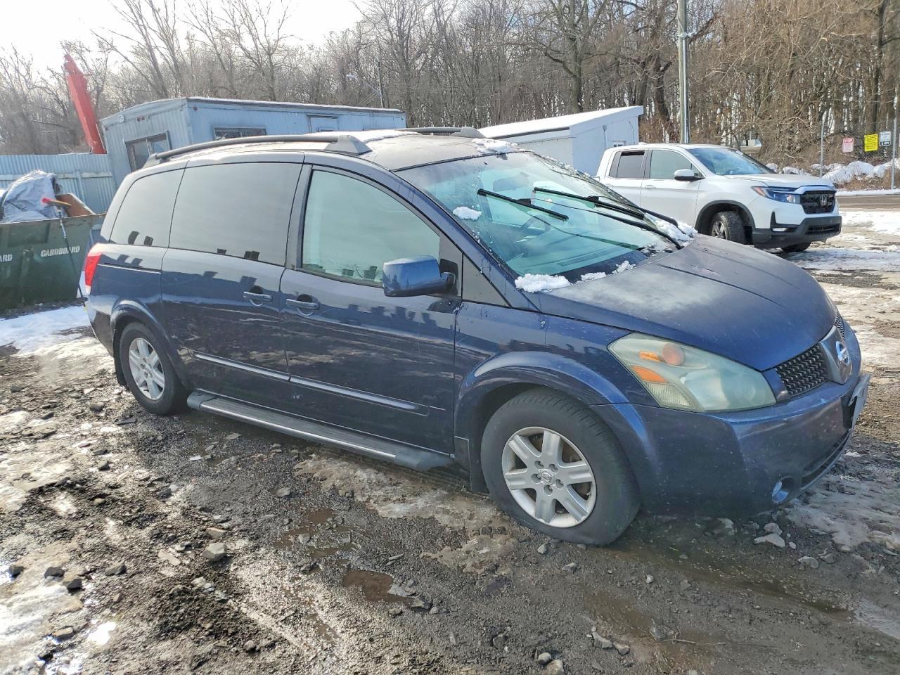 2004 NISSAN Quest