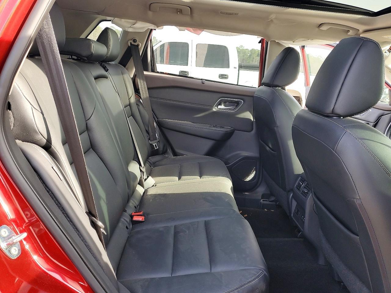 2021 NISSAN ROGUE