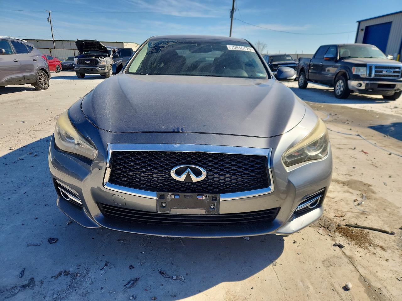 2017 INFINITI Q50