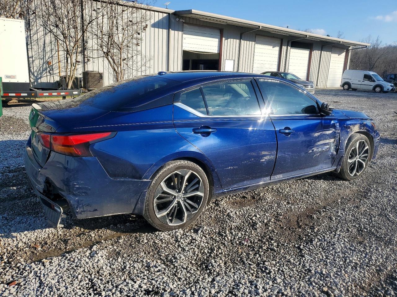2024 NISSAN ALTIMA