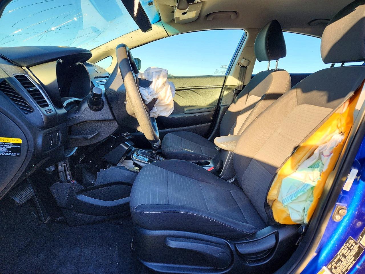 2017 KIA FORTE