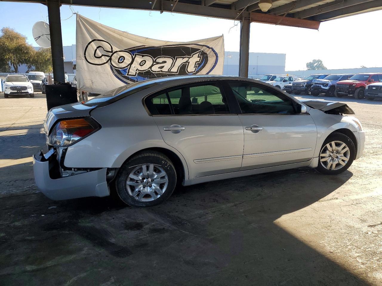 2012 NISSAN ALTIMA