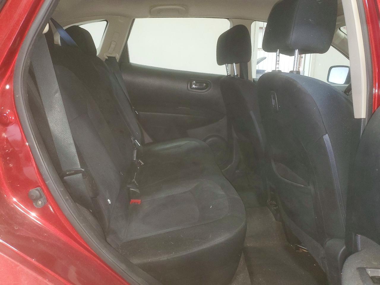 2014 NISSAN ROGUE