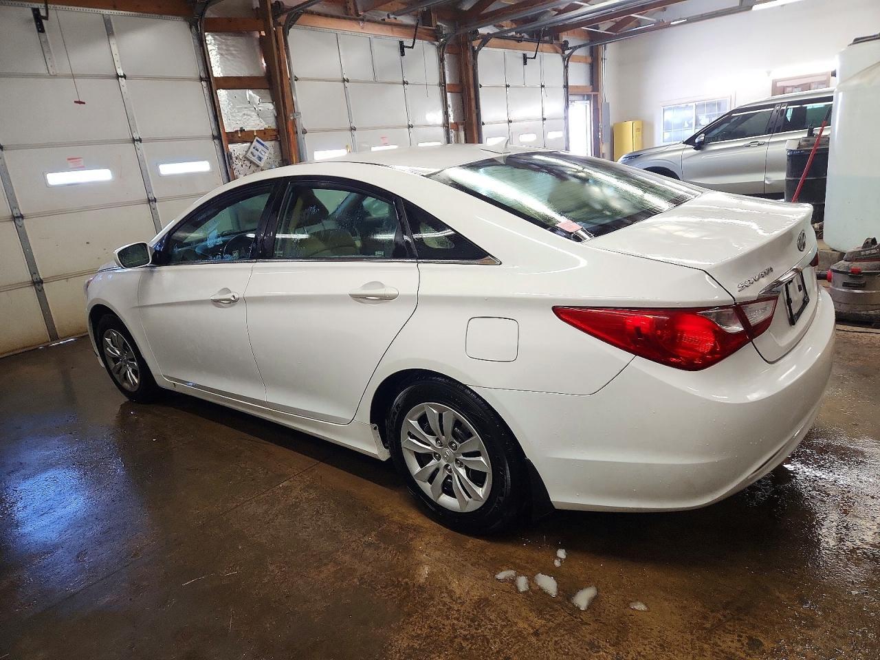 2013 HYUNDAI SONATA