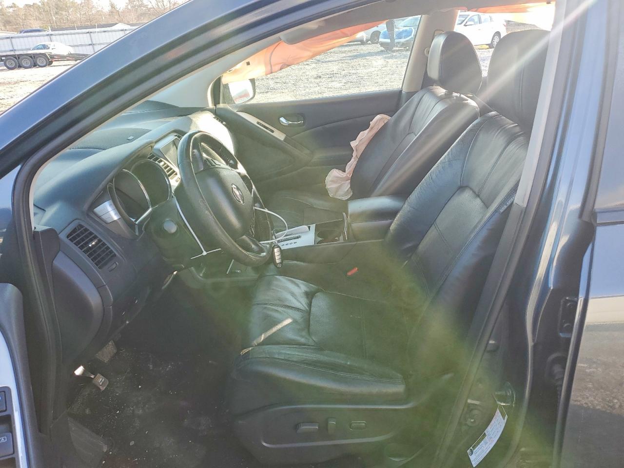 2011 NISSAN MURANO