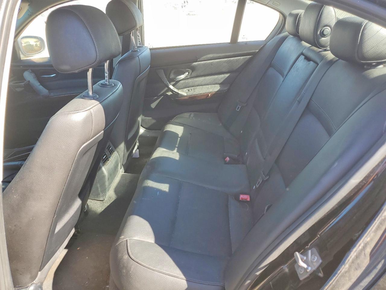 2011 BMW 3 SERIES