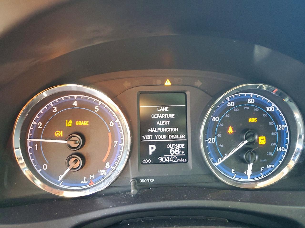 2019 TOYOTA COROLLA
