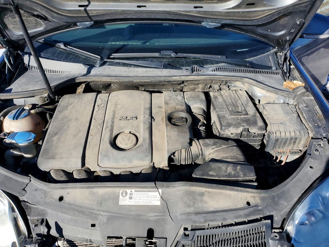 2010 VOLKSWAGEN JETTA
