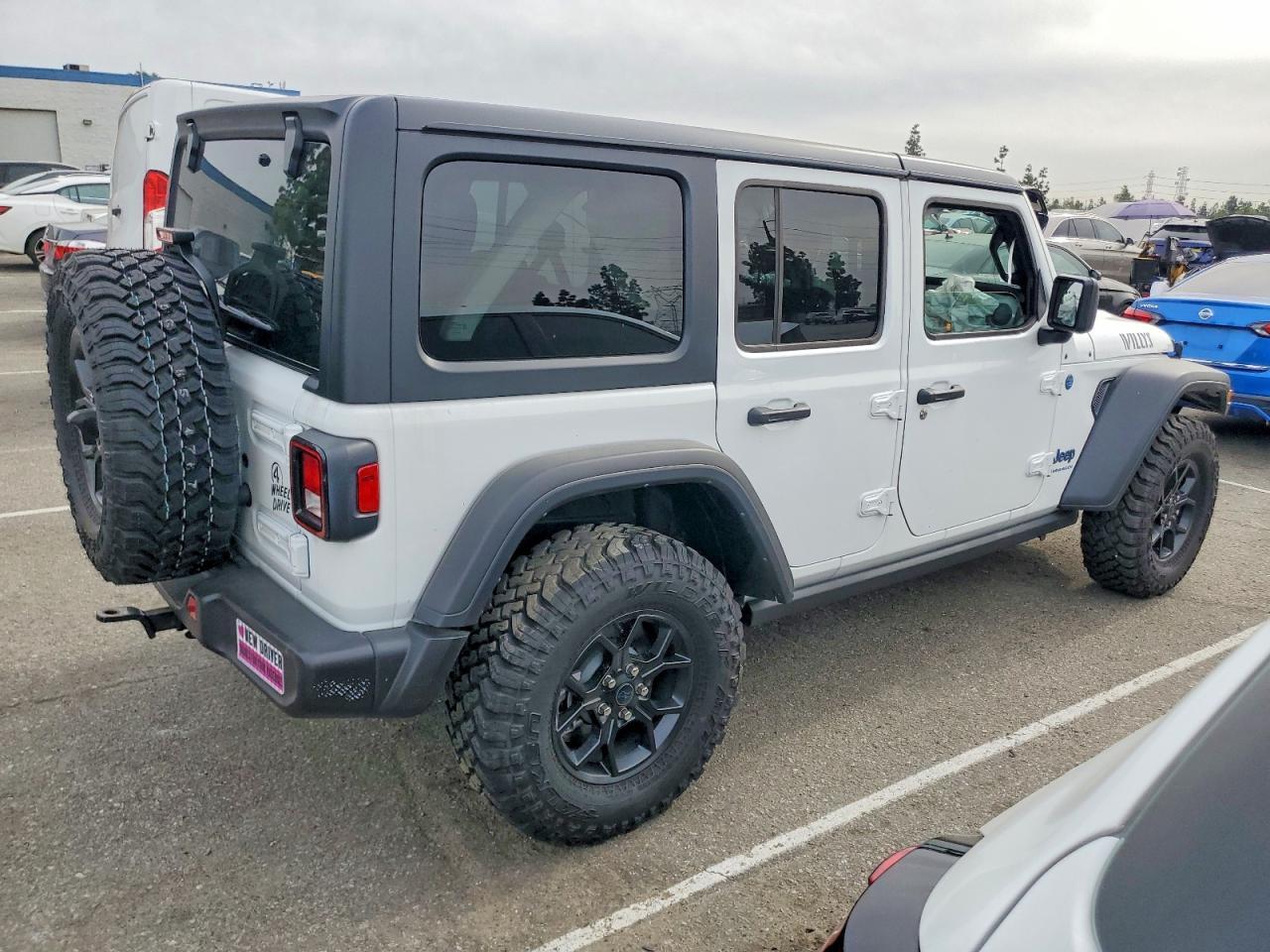 2025 JEEP WRANGLER