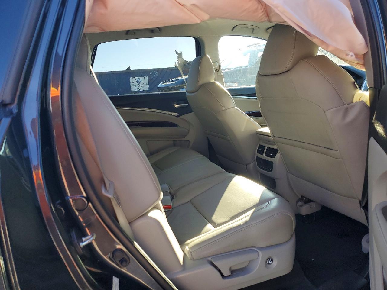 2016 ACURA MDX
