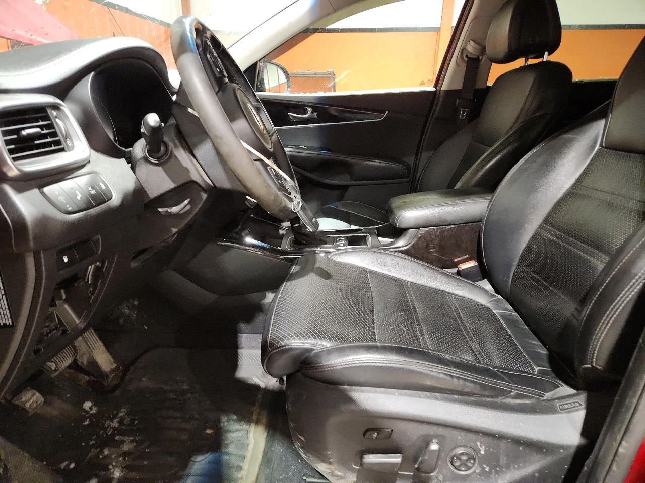 2016 KIA SORENTO