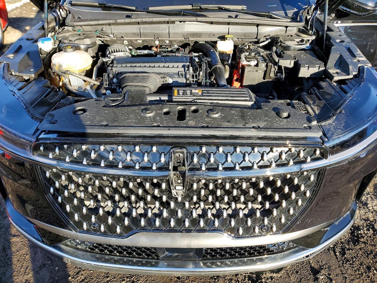 2025 LINCOLN Nautilus