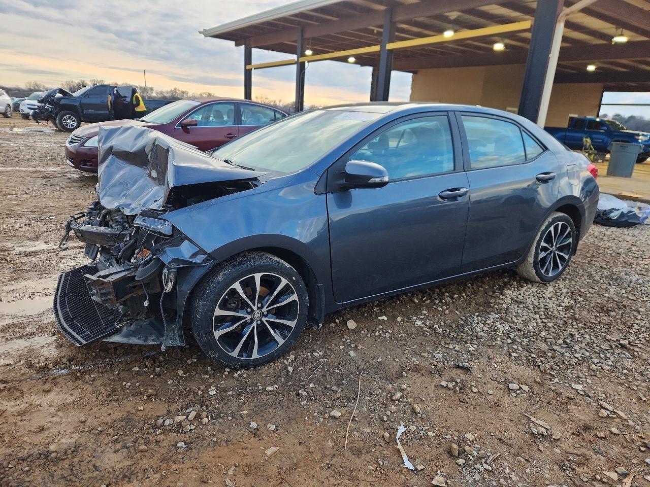 2017 TOYOTA COROLLA
