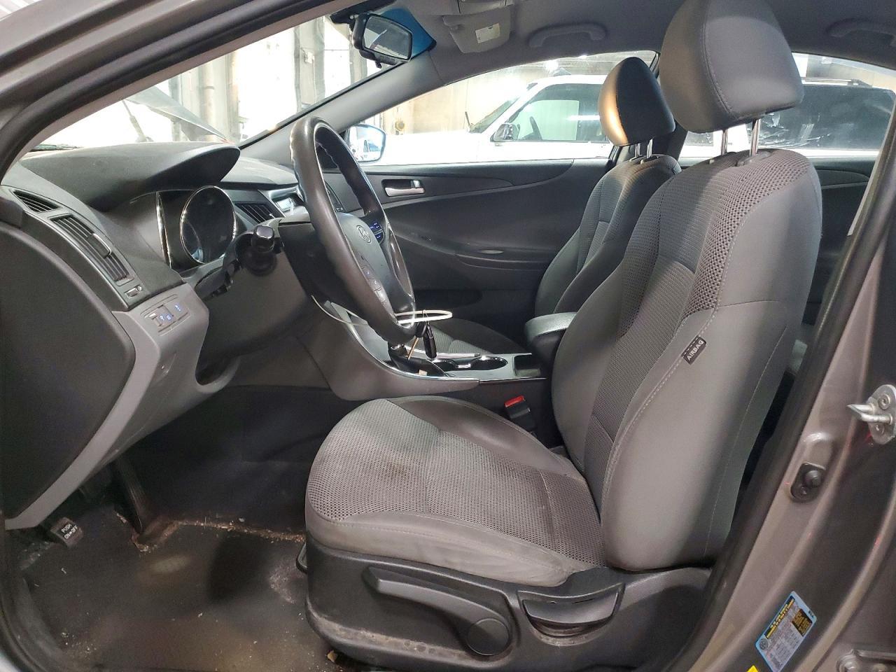 2013 HYUNDAI SONATA