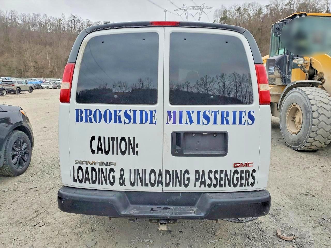 2003 GMC Savana