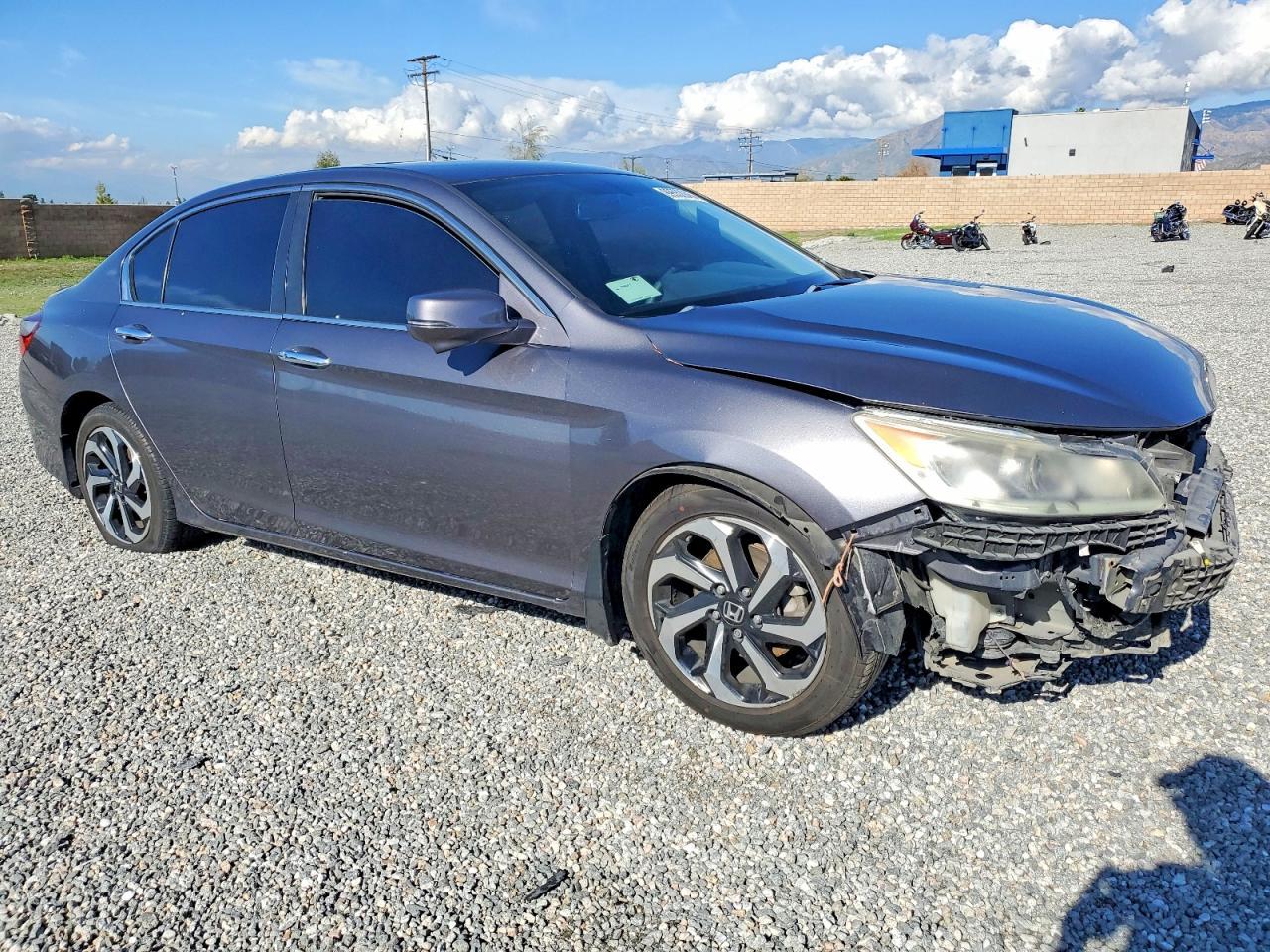2017 HONDA ACCORD