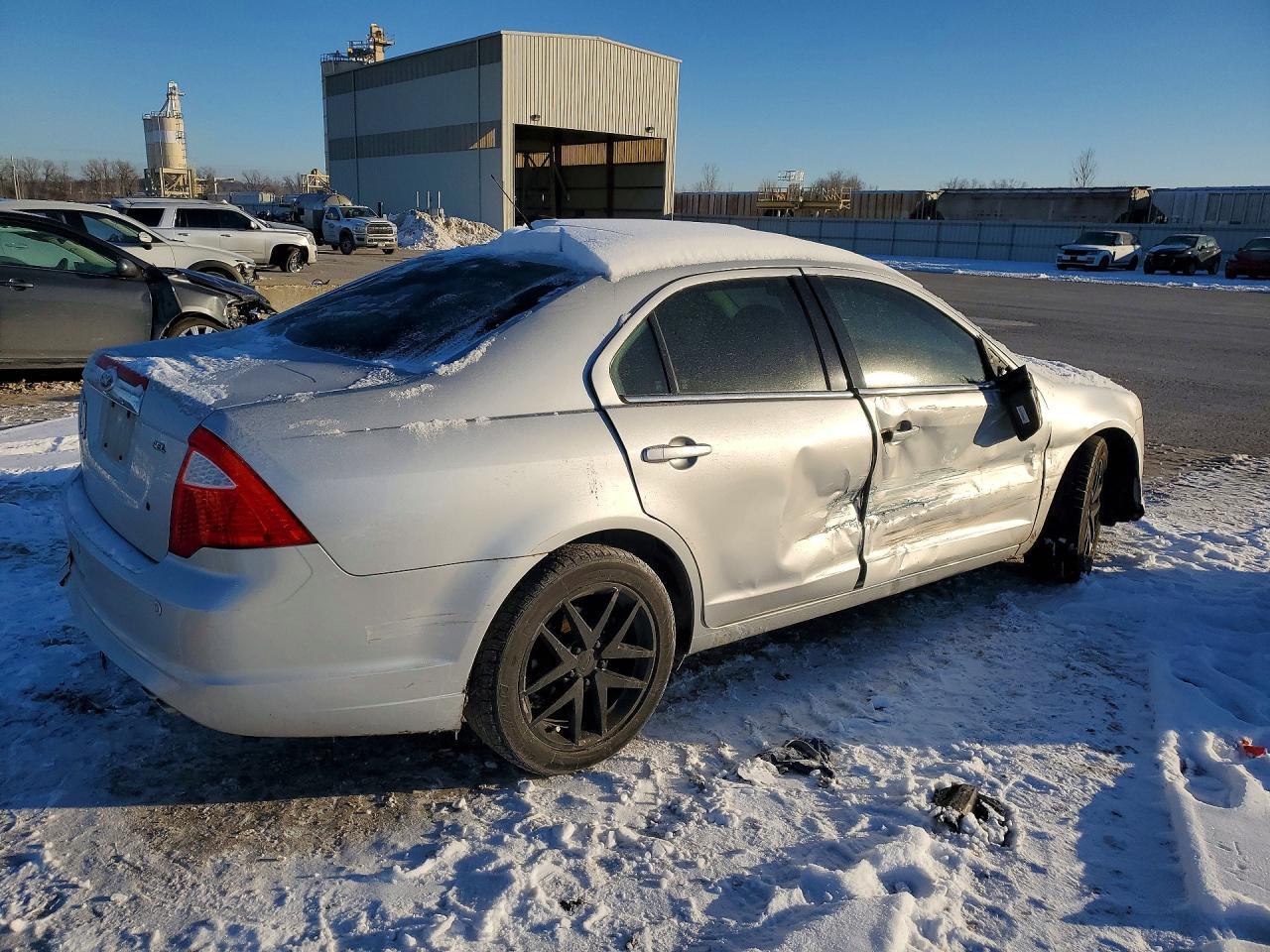 2011 FORD FUSION