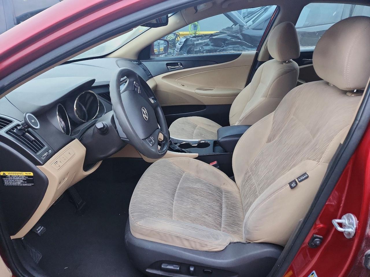 2012 HYUNDAI SONATA