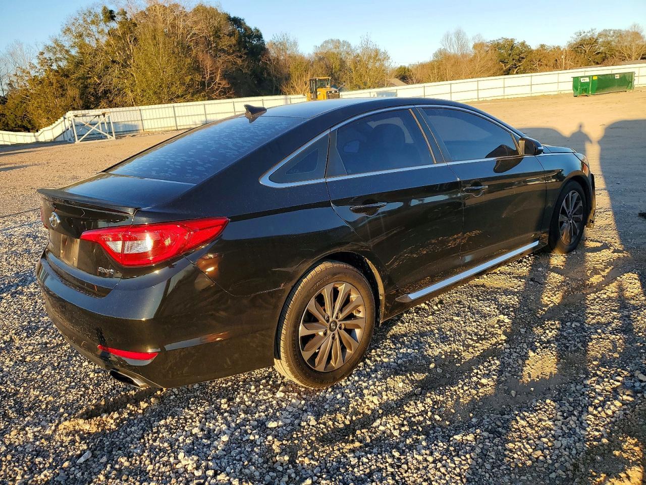 2016 HYUNDAI SONATA