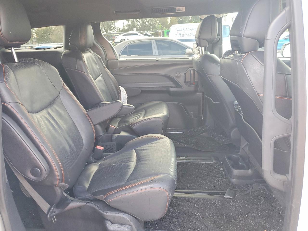 2024 TOYOTA SIENNA
