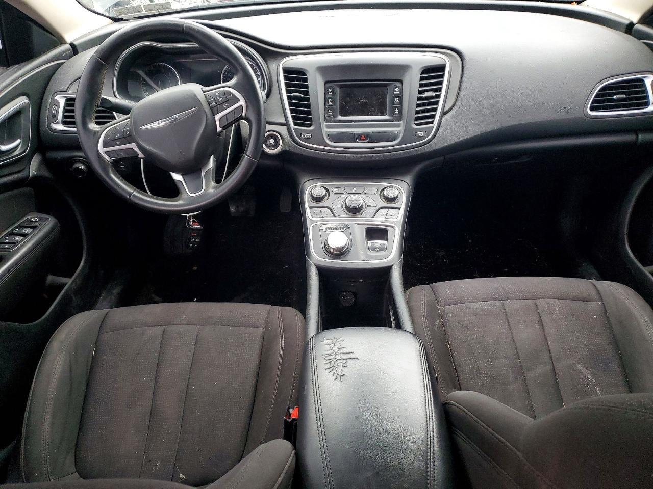 2015 CHRYSLER 200