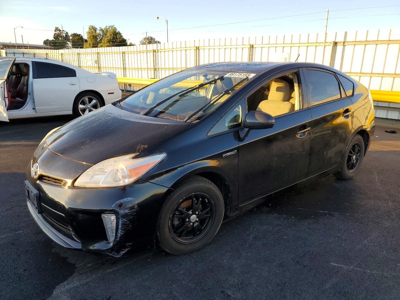 2013 TOYOTA PRIUS