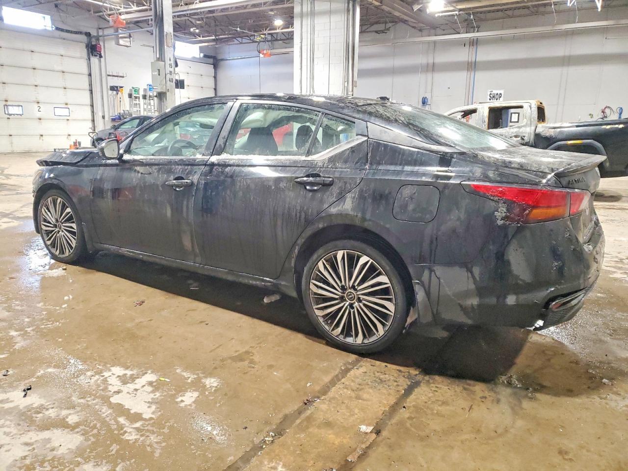 2022 NISSAN ALTIMA
