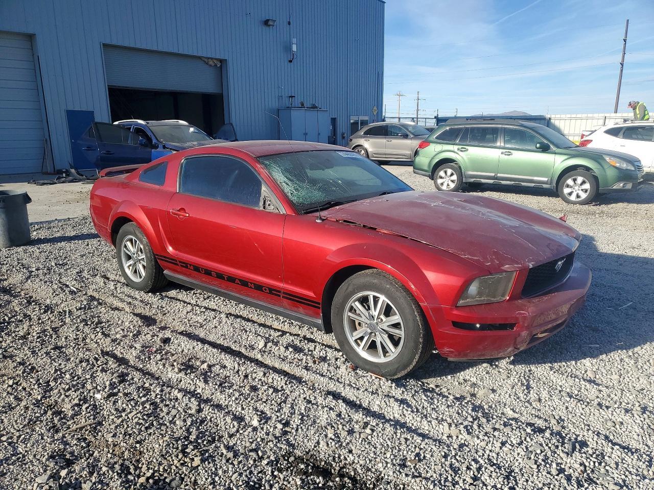 2005 FORD MUSTANG
