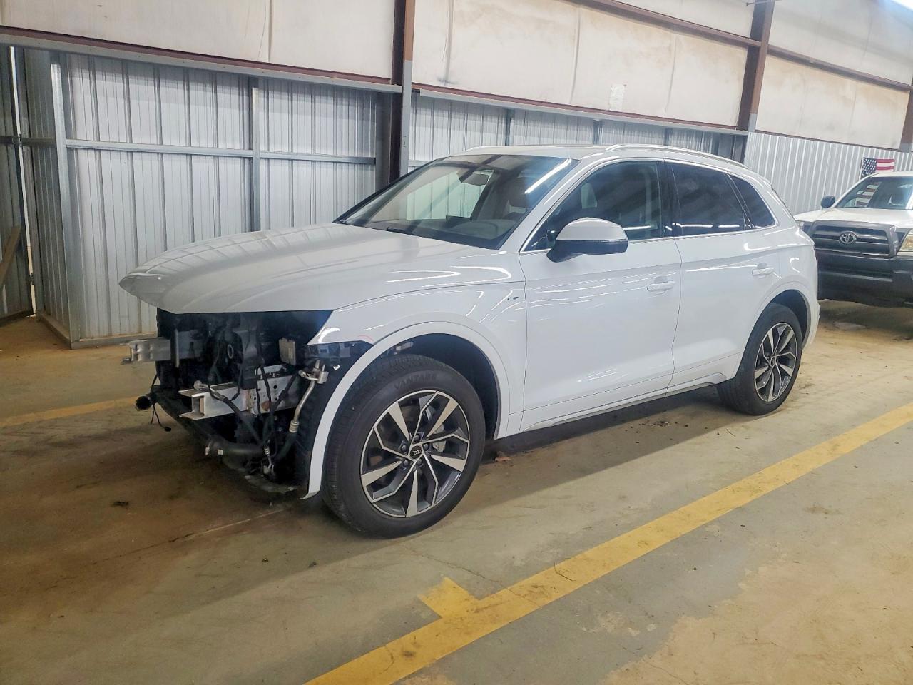 2024 AUDI Q5