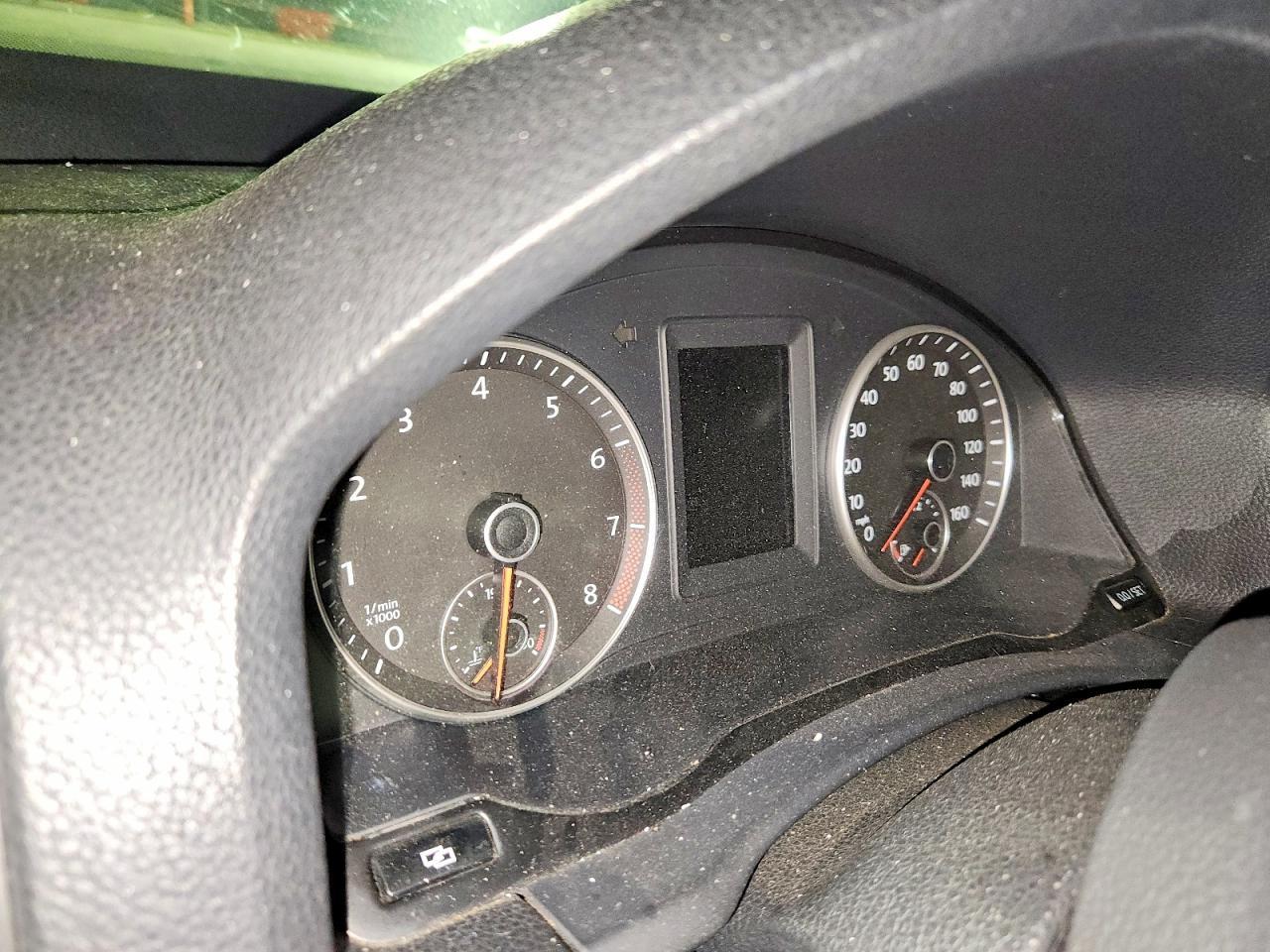 2010 VOLKSWAGEN JETTA