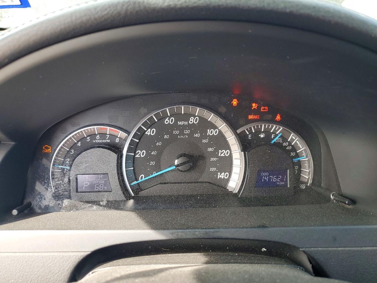 2014 TOYOTA CAMRY