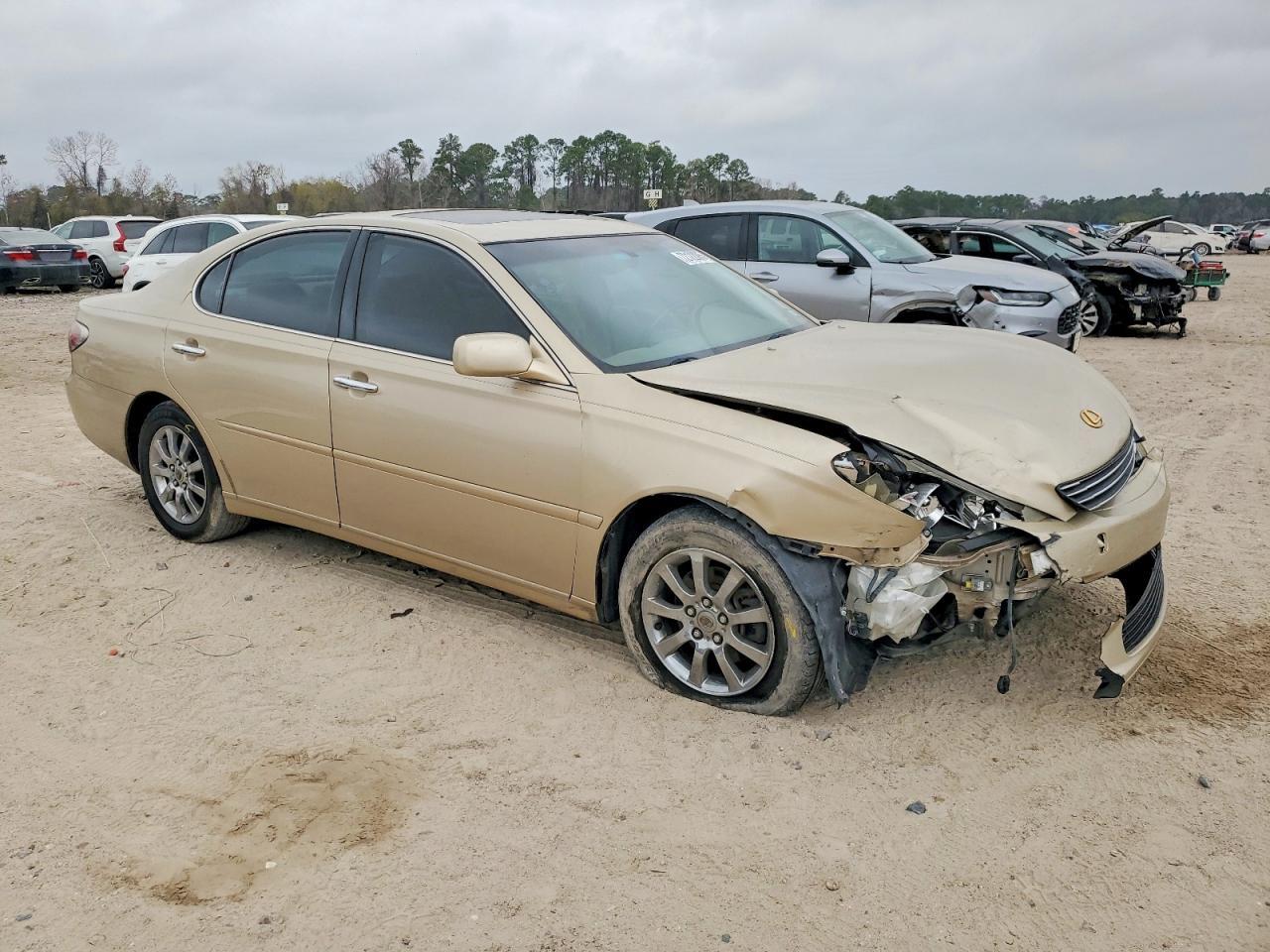 2004 LEXUS ES 330