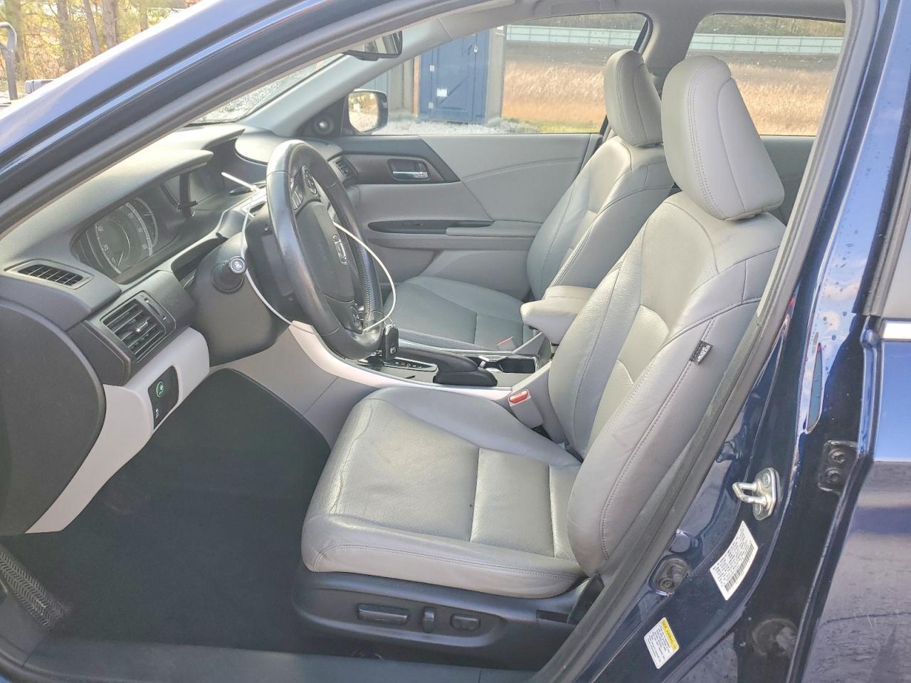 2015 HONDA ACCORD